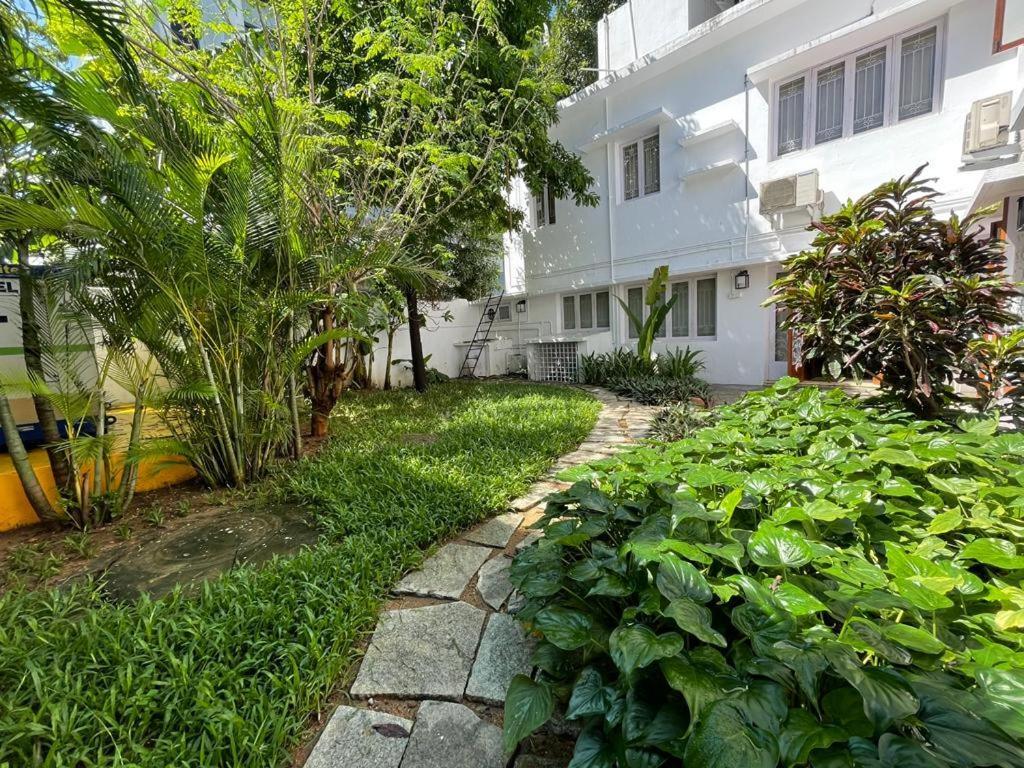 Hanu Reddy Residences - Nawab Habibullah Avenue Chennai Dış mekan fotoğraf