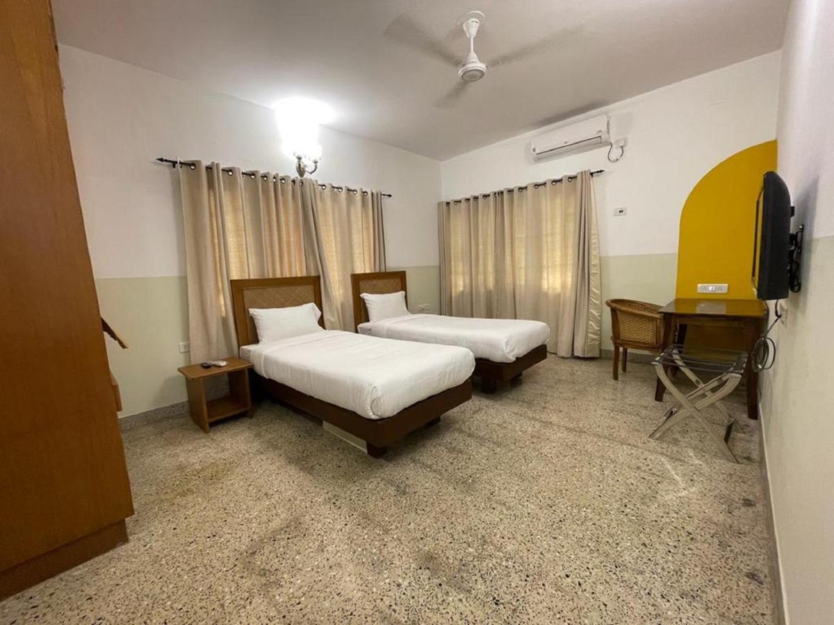 Hanu Reddy Residences - Nawab Habibullah Avenue Chennai Dış mekan fotoğraf