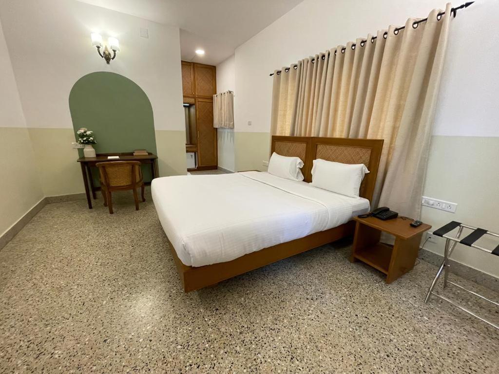 Hanu Reddy Residences - Nawab Habibullah Avenue Chennai Dış mekan fotoğraf